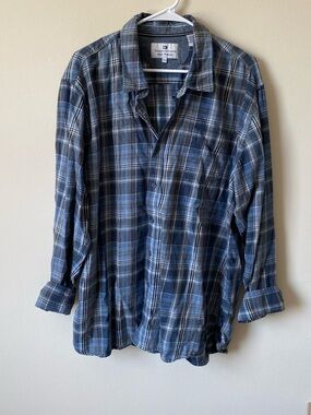 Thread & Cloth Plaid Button-Up Shirt